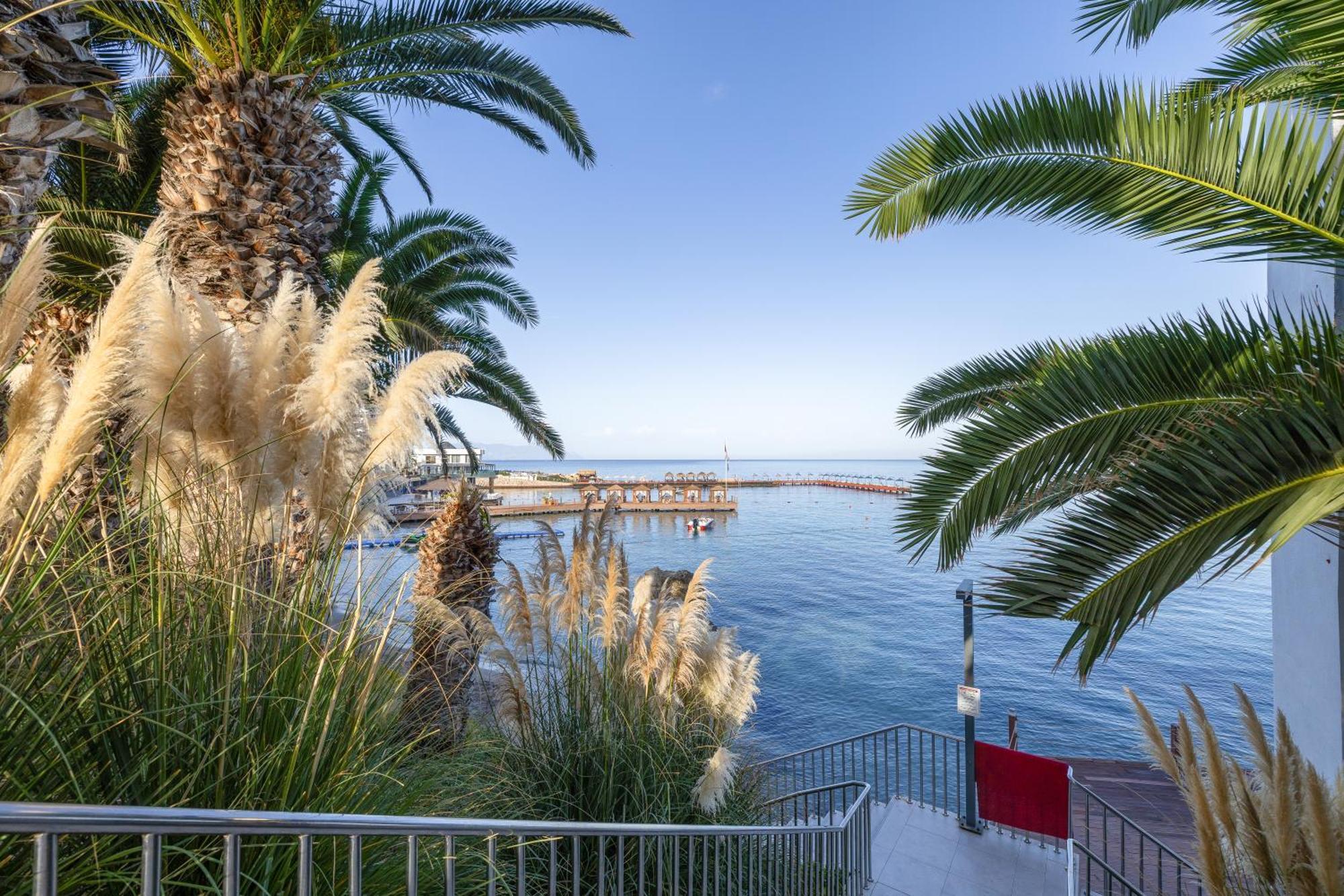 Infinity By Yelken Aquapark&Resorts Kusadasi Exterior photo