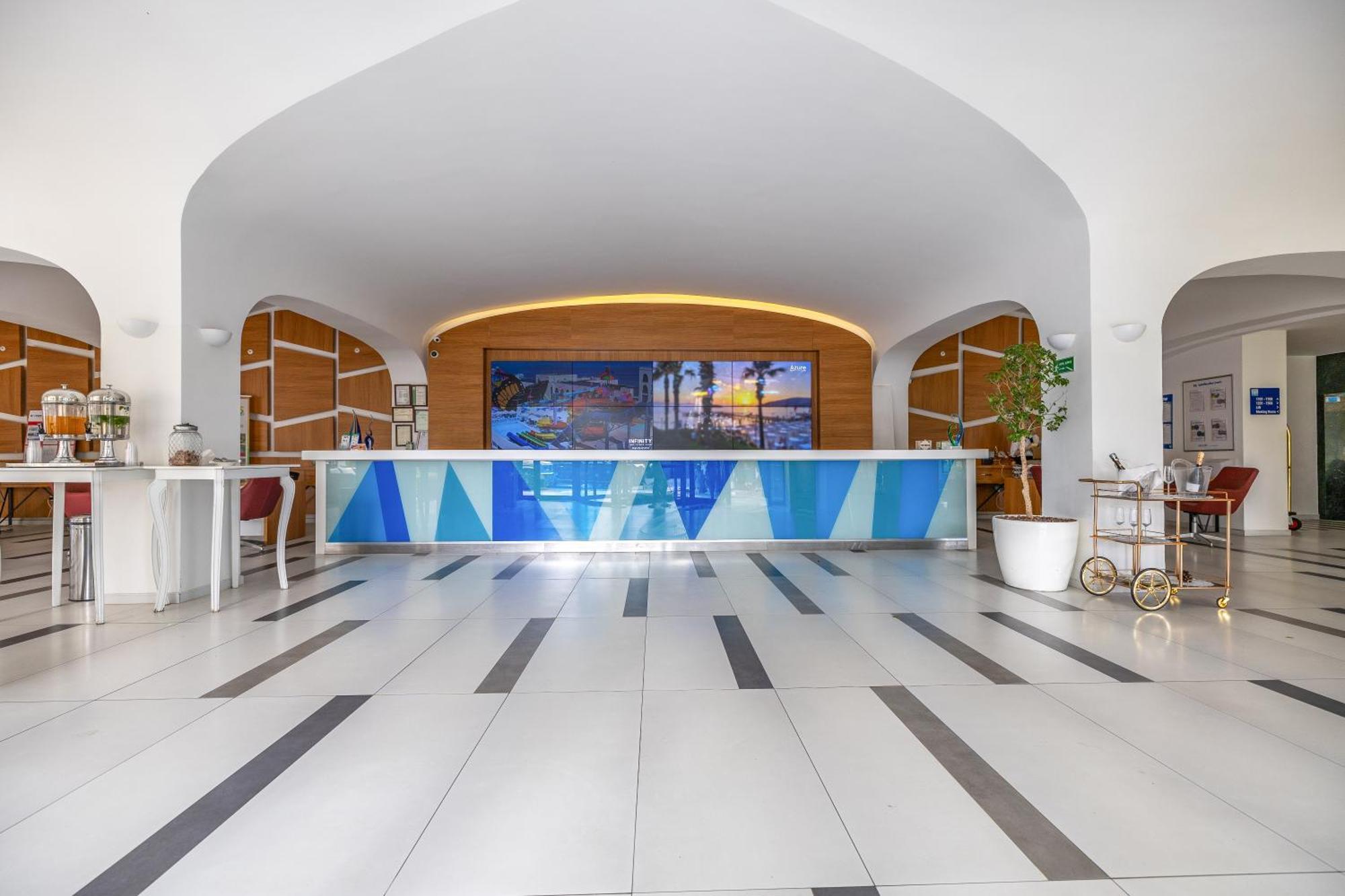 Infinity By Yelken Aquapark&Resorts Kusadasi Exterior photo